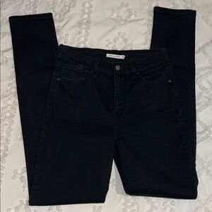 Levi’s Women’s Black Jeans